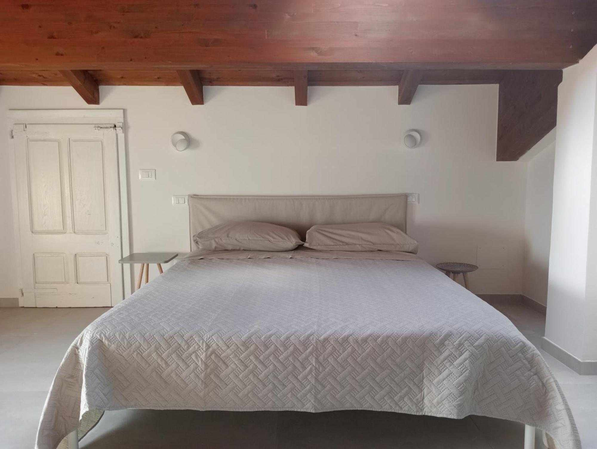 Bed and Breakfast Casale Monte Valestra Bebbio Zimmer foto