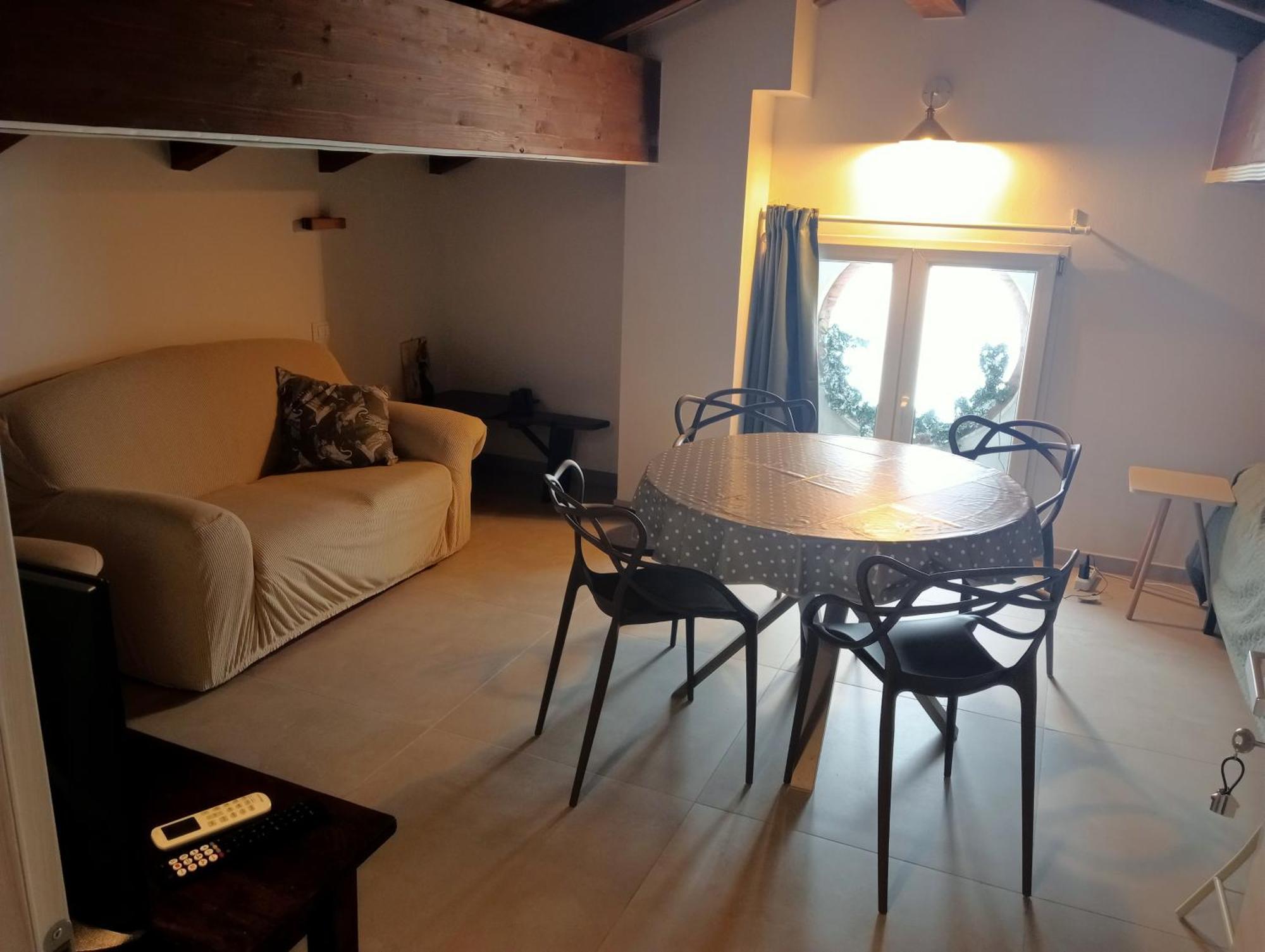 Bed and Breakfast Casale Monte Valestra Bebbio Exterior foto